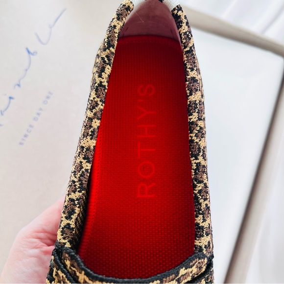 Rothy's NEW IN BOX The Driver Loafers in Little Cat Print Size 8 - Picture 10 of 11